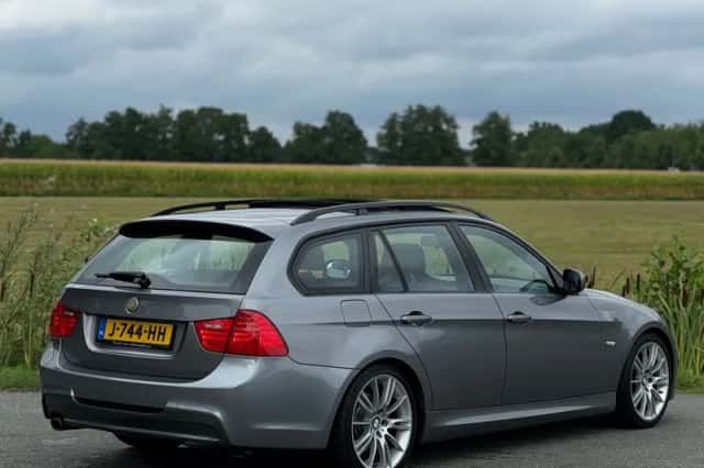 BMW 3-Serie (2009) thumbnail 6