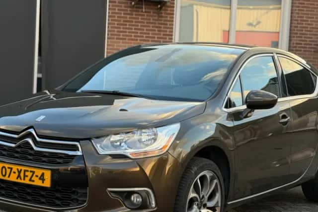 Citroën DS4 (2012) thumbnail 1