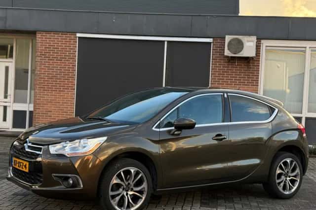 Citroën DS4 (2012) thumbnail 3