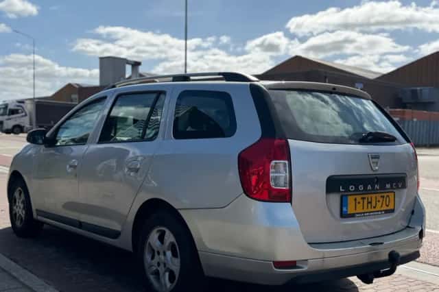Dacia Logan (2014) thumbnail 2