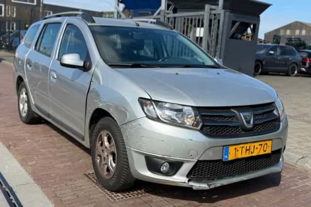 Dacia Logan (2014) thumbnail 6