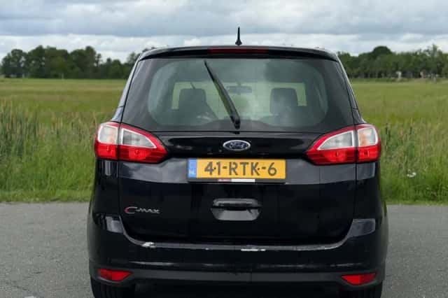 Ford Grand C-Max (2011) thumbnail 6