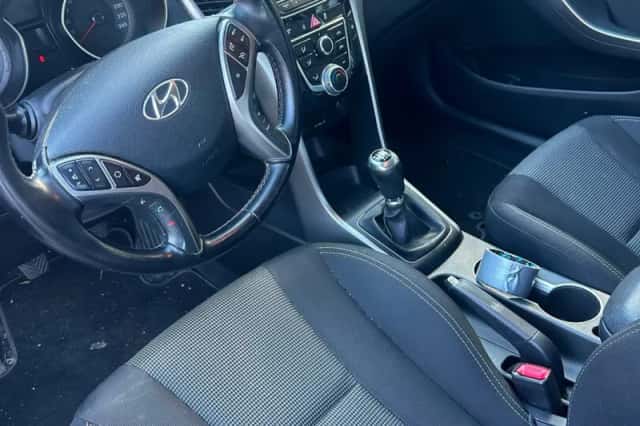 Hyundai i30 (2012) thumbnail 5