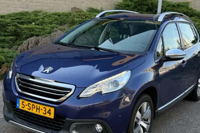 Peugeot 2008 (2013) thumbnail 1