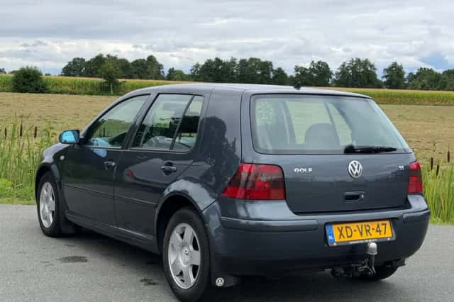 Volkswagen Golf (1998) thumbnail 5