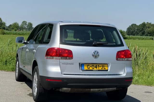 Volkswagen Touareg (2003) thumbnail 6