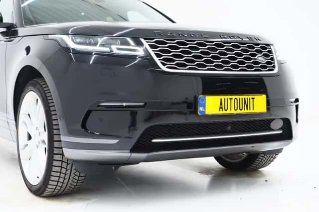 Land Rover Range Rover Velar (2017) thumbnail 12