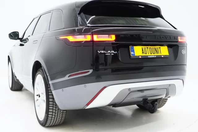 Land Rover Range Rover Velar (2017) thumbnail 3