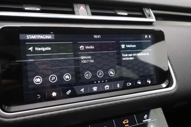 Land Rover Range Rover Velar (2017) thumbnail 26