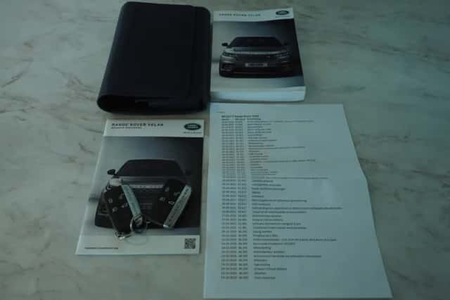 Land Rover Range Rover Velar (2017) thumbnail 8