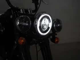 Harley-Davidson 114 FLHCS Softail Heritage Classic (2022) thumbnail 17