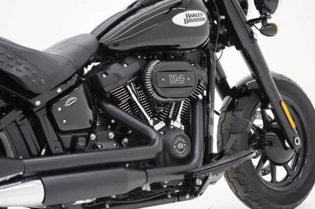 Harley-Davidson 114 FLHCS Softail Heritage Classic (2022) thumbnail 30