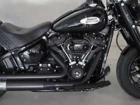 Harley-Davidson 114 FLHCS Softail Heritage Classic (2022) thumbnail 4