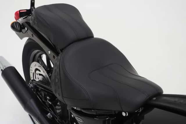 Harley-Davidson 114 FLHCS Softail Heritage Classic (2022) thumbnail 35