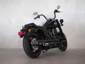 Harley-Davidson 114 FLHCS Softail Heritage Classic (2022) thumbnail 6