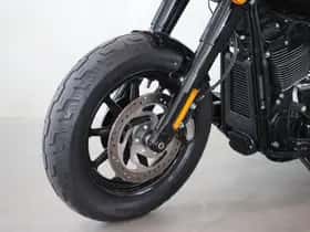 Harley-Davidson 114 FLHCS Softail Heritage Classic (2022) thumbnail 10