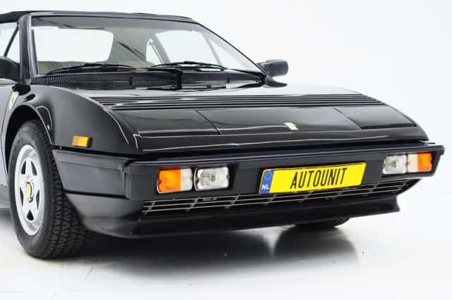 Ferrari Mondial (1984) thumbnail 17