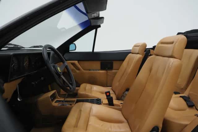 Ferrari Mondial (1984) thumbnail 33