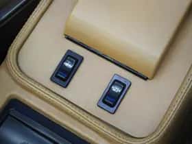 Ferrari Mondial (1984) thumbnail 42