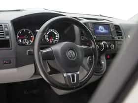 Volkswagen Transporter (2011) thumbnail 14