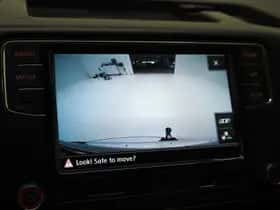 Volkswagen Transporter (2011) thumbnail 23
