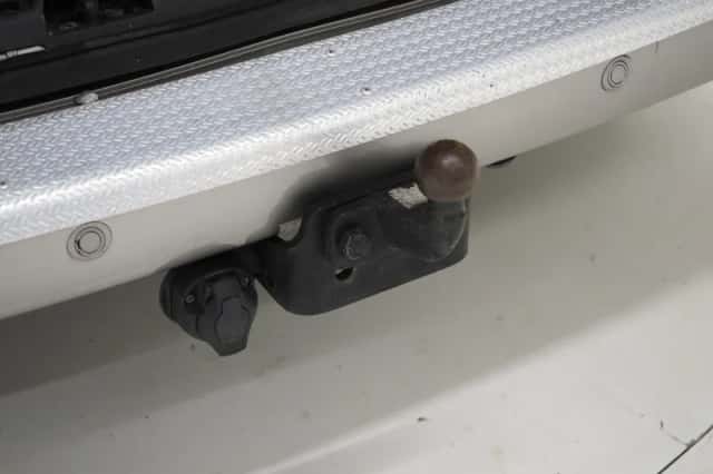 Volkswagen Transporter (2011) thumbnail 28