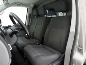Volkswagen Transporter (2011) thumbnail 4