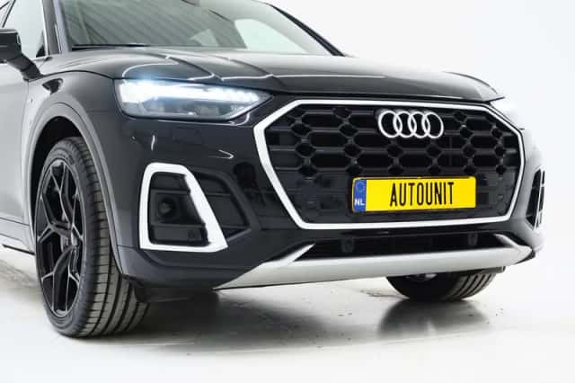 Audi Q5 (2021) thumbnail 12