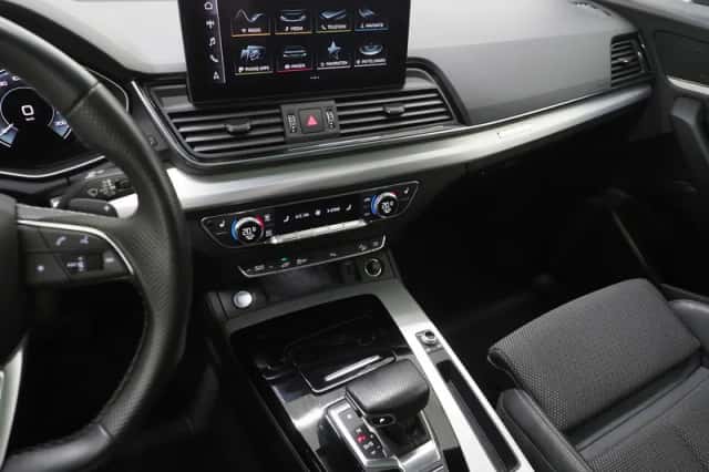 Audi Q5 (2021) thumbnail 36