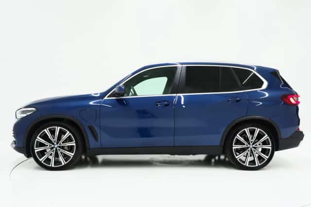 BMW X5 (2020) thumbnail 2
