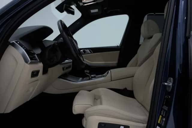 BMW X5 (2020) thumbnail 14