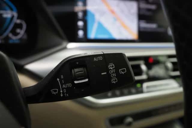 BMW X5 (2020) thumbnail 23
