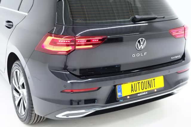 Volkswagen Golf (2021) thumbnail 14