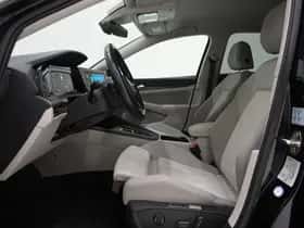 Volkswagen Golf (2021) thumbnail 17