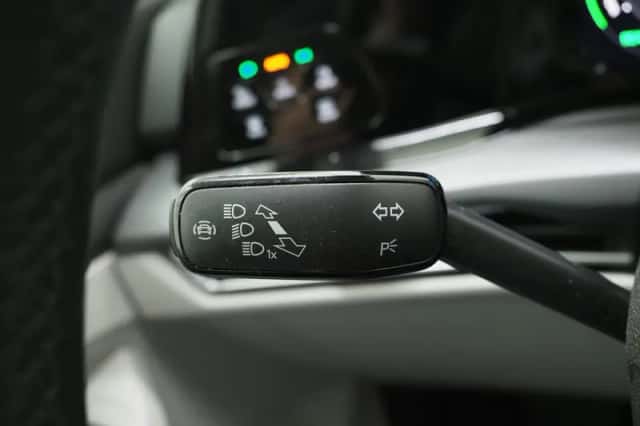 Volkswagen Golf (2021) thumbnail 22