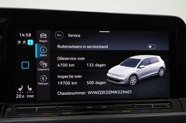 Volkswagen Golf (2021) thumbnail 33