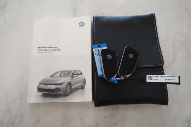 Volkswagen Golf (2021) thumbnail 8