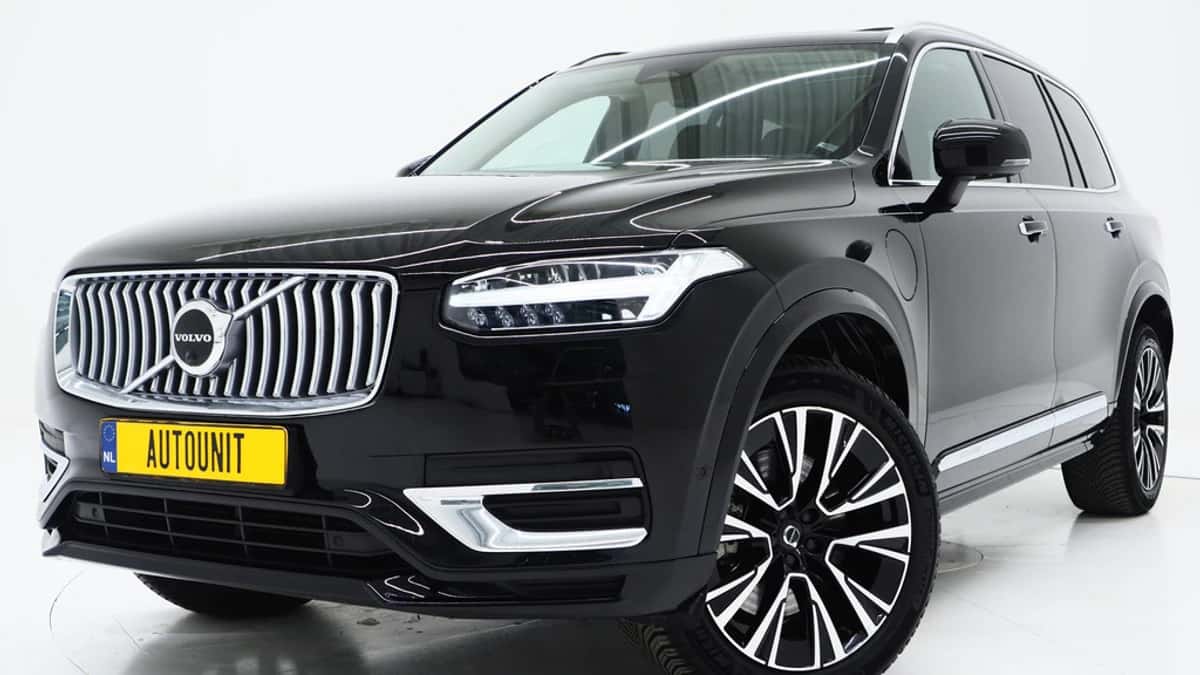 Volvo XC90 — foto 1
