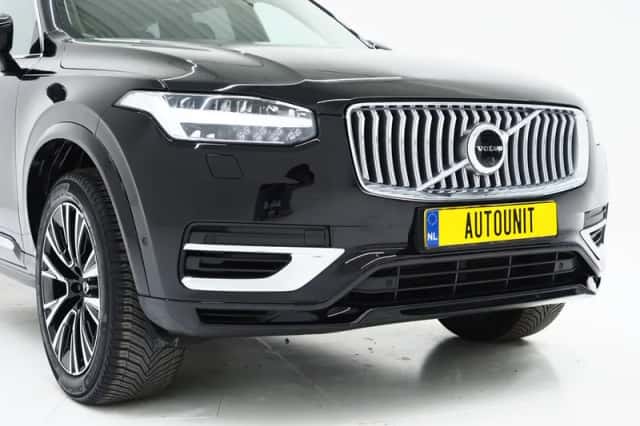 Volvo XC90 (2022) thumbnail 12