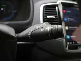 Volvo XC90 thumbnail 25