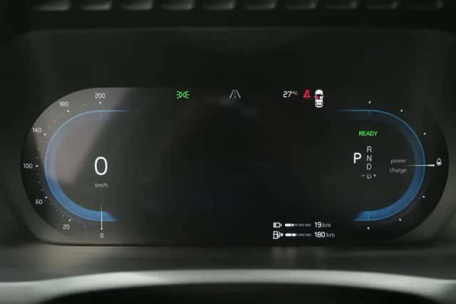 Volvo XC90 (2022) thumbnail 26