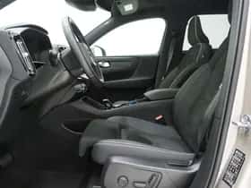 Volvo XC40 thumbnail 16