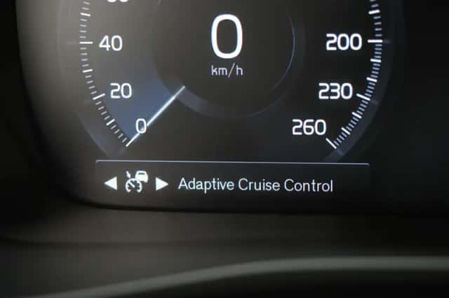 Volvo XC40 (2022) thumbnail 27