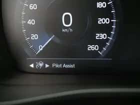 Volvo XC40 thumbnail 28