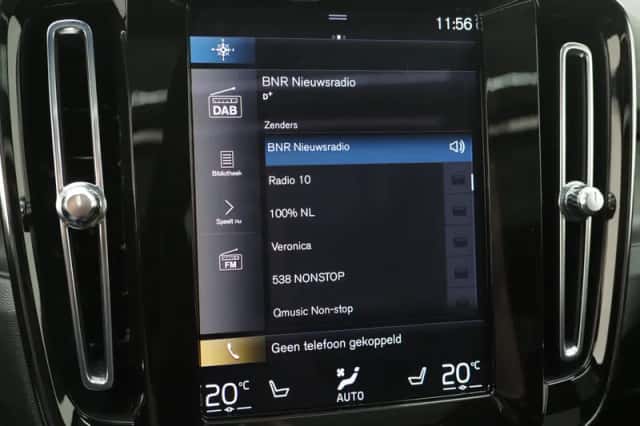 Volvo XC40 (2022) thumbnail 30