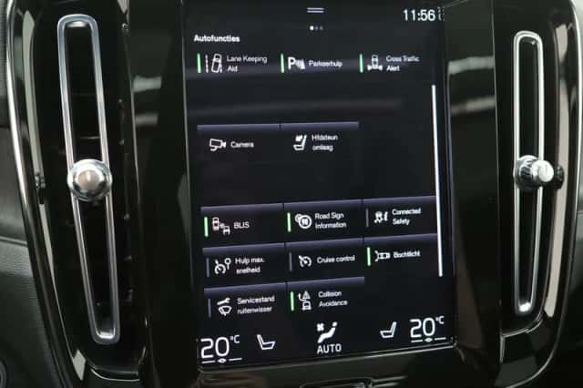 Volvo XC40 (2022) thumbnail 34