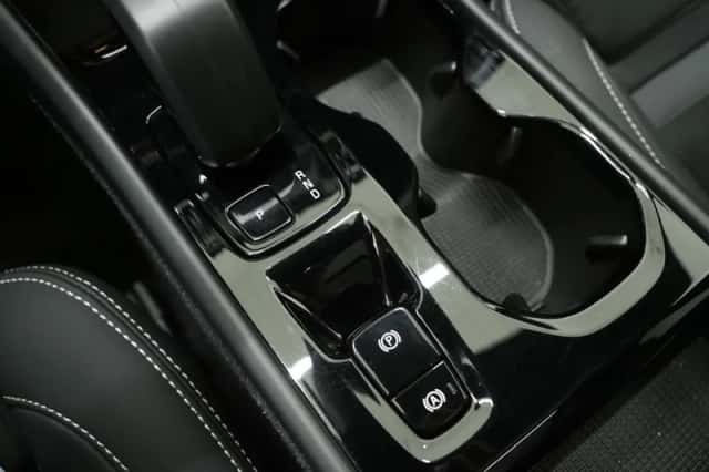 Volvo XC40 (2022) thumbnail 38
