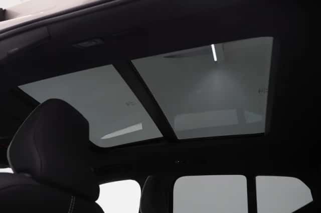 Volvo XC40 (2022) thumbnail 42