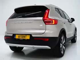 Volvo XC40 thumbnail 8