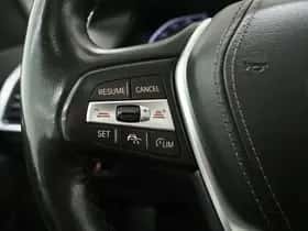 BMW X5 (2019) thumbnail 24